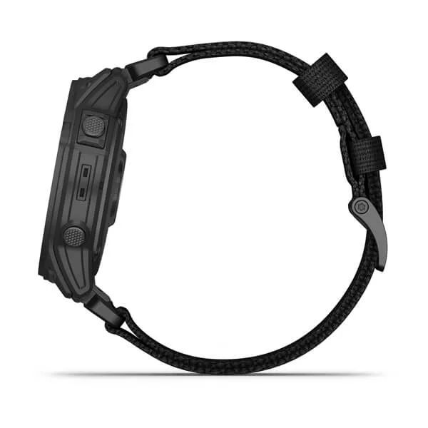 Часы GARMIN TACTIX 7 Pro с черным нейлоновым ремешком